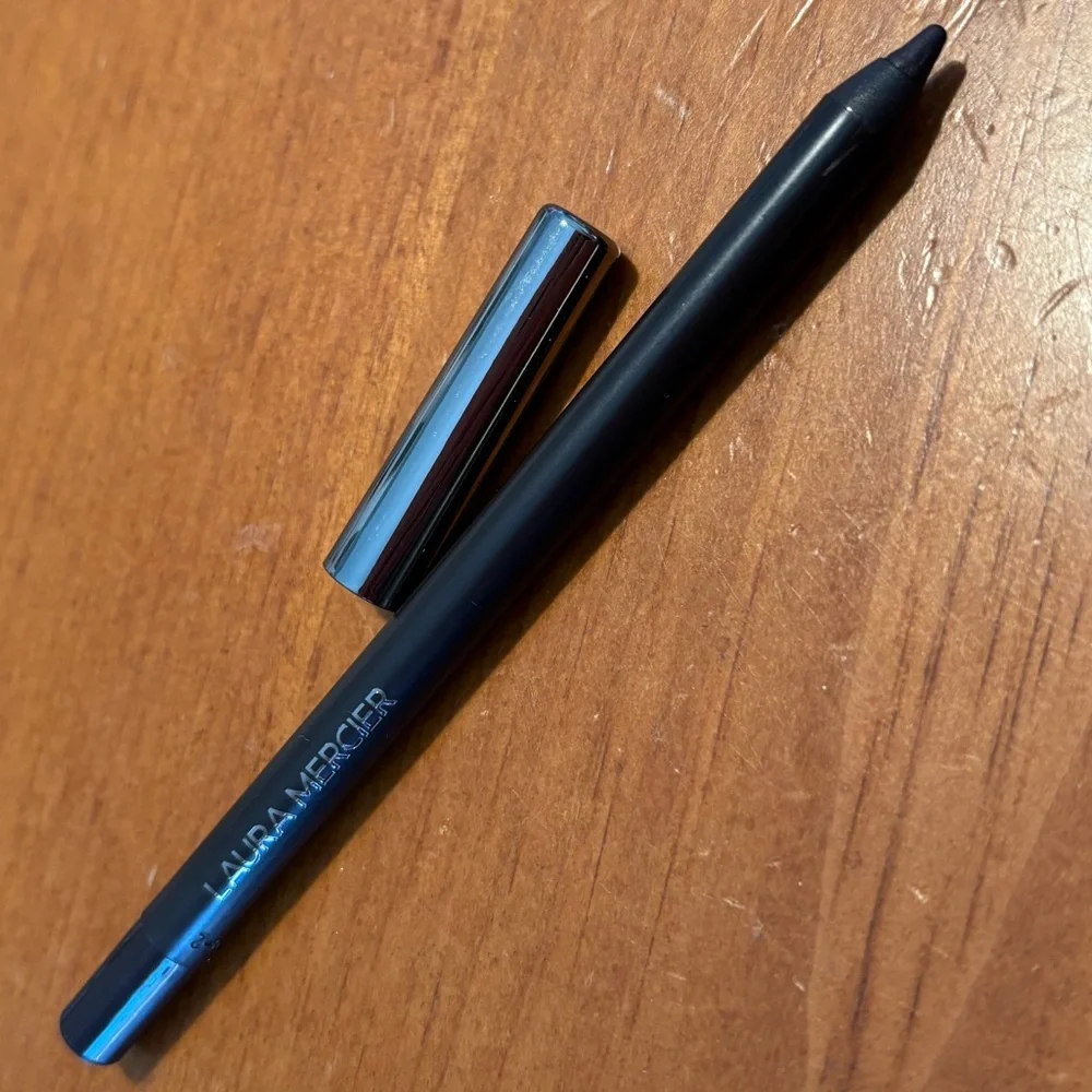 Laura Mercier Caviar Tightline Eyeliner Pencil Dark Plum